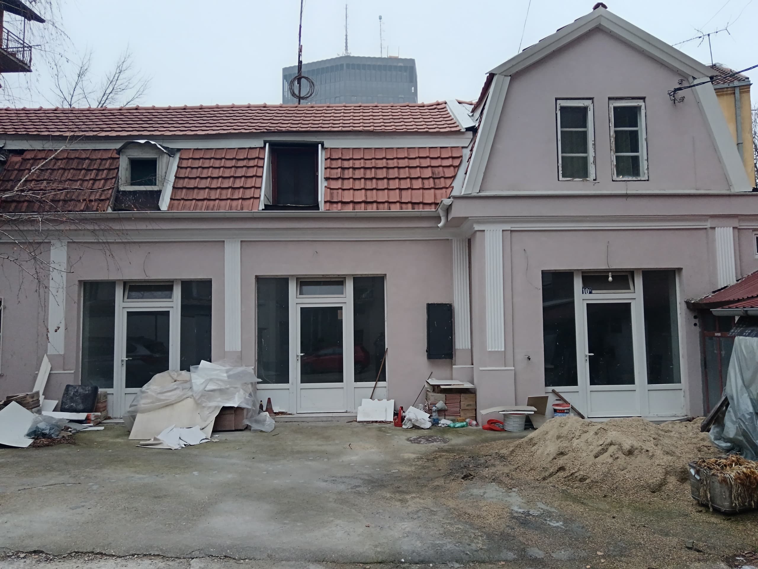 Tri poslovna prostora u centru Krunska 10 - Beograd (Vračar), Vračar, Beograd